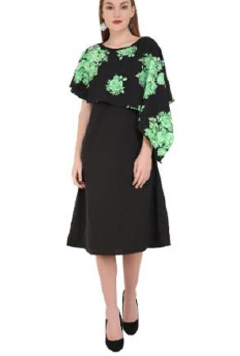 Women A-line Black With Green Dress